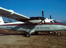 Nepal_052_25_E_Kathmandu_Twin_Otter