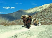 Nepal_070_43_E_Kali_Gandaki_Tibetani