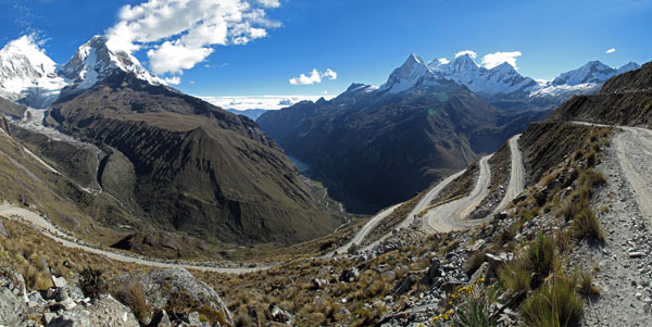 Panorama dal Portachuelo di Llanganuco