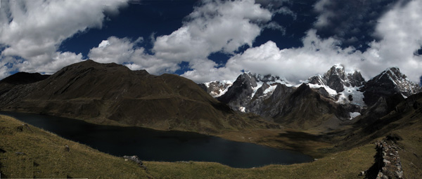 Laguna Carhuacocha