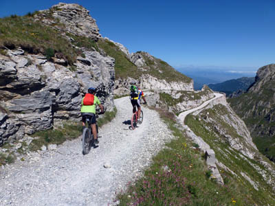 Tornante sopra il Colle della Boaria