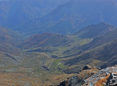Alpe d'Ovarda, vista dalla Punta Golai