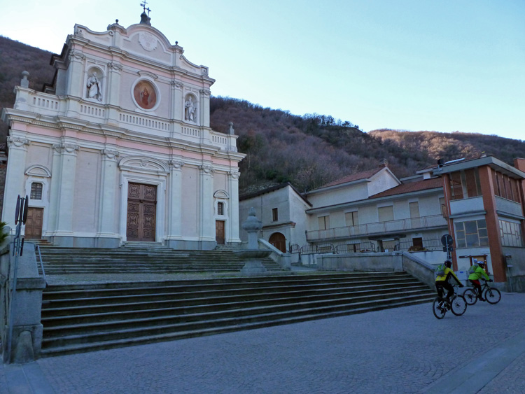 Laghi_Avigliana_Vaie_Folatone_S_Mike_12_35_Chiusa