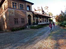 Trav_Collina_TO_N_S_13_212_Valentino_borgo_medievale