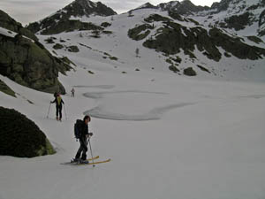 Costeggiando il lago Malinvern