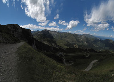 Il percorso di ritorno, visto dal colletto Campanin