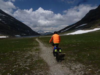 REitorno verso il lago Savine