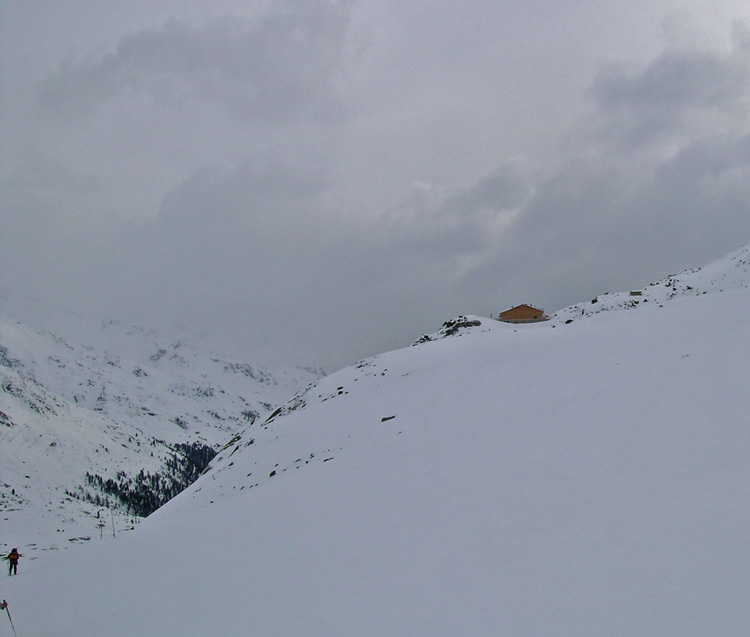 Cima_Marmotta_17_rif_Martello